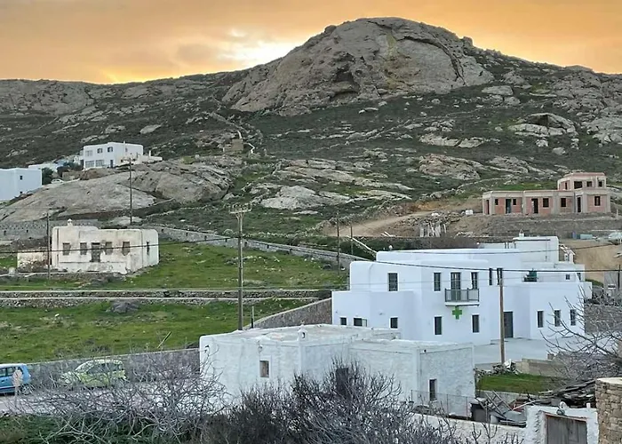 My Inner Mykonos Áno Merá